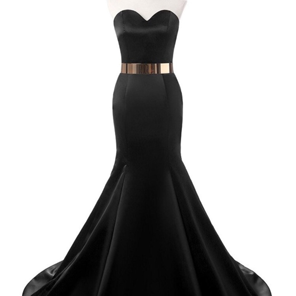 Strapless gown gold belt