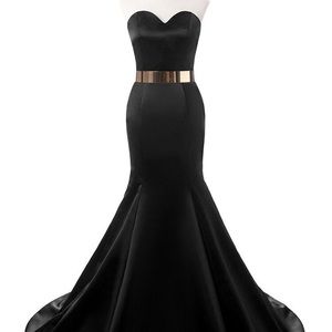 Strapless gown gold belt