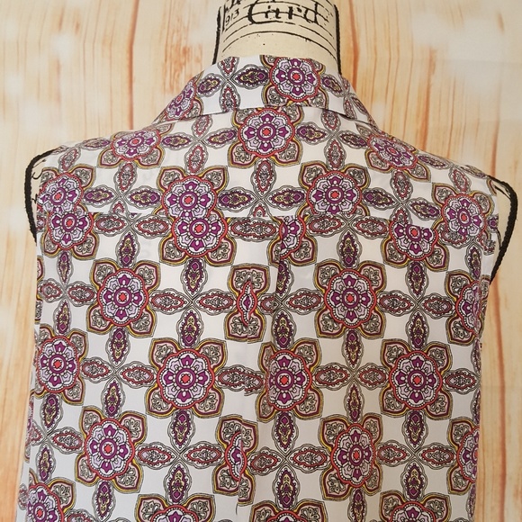 DANA BUCHMAN COLLARED SLEEVELESS TOP MEDIUM - Picture 3 of 5