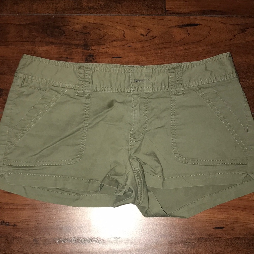 Express shorts size 4