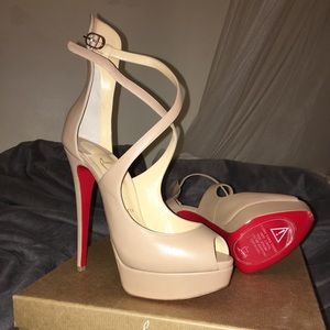 NEVER WORN Christian Louboutin Marlenalta NUDE