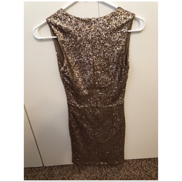 Sequence dress - Picture 2 of 4