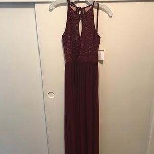 David’s Bridal Wine Floor Length Dress Size 5