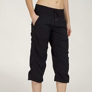 Lululemon studio crop Size 8