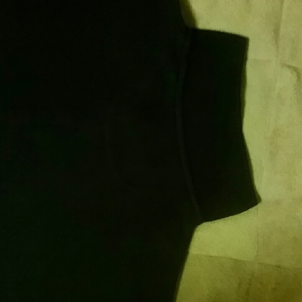 Shirt - Picture 5 of 7