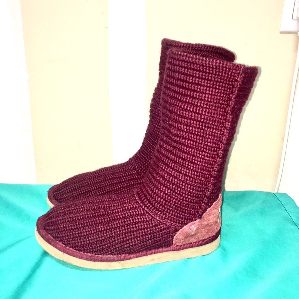 UGG Sweater Boots in Excellent Condition ❣️🖤