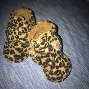 Ugg infant animal print Bixbee