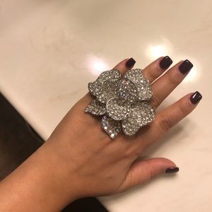 Crystal flower ring
