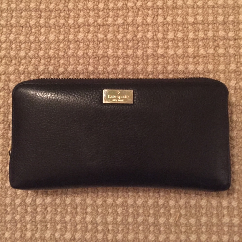 Kate Spade Cobble Hill Wallet