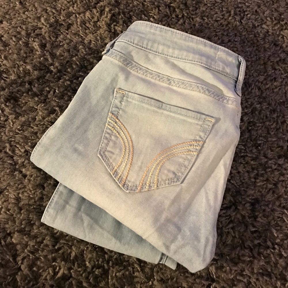 ❣️ light wash hollister jegging!