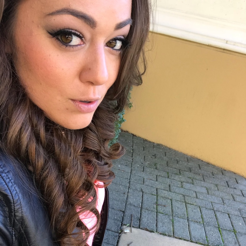 Meet your Posher, Megan