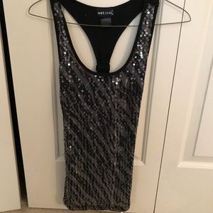 Sparkly sequined tank top