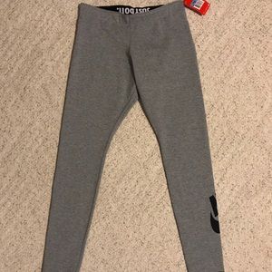 Women’s Nike Leggings