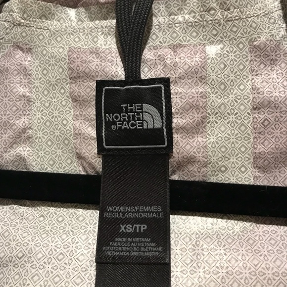 North face “raincoat” - Picture 4 of 4