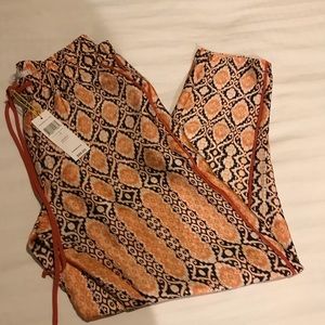 BCBG printed, draw string pants!
