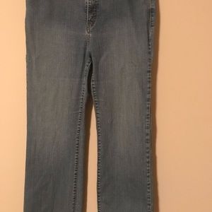 Levi’s Perfectly Slimming 512 Boot Cut Jeans
