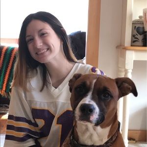 Meet your Posher, Stacy