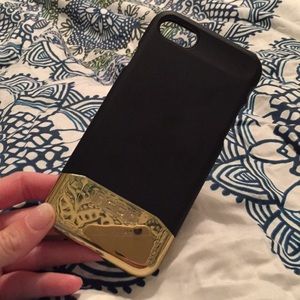 iPhone 7 Incipio case