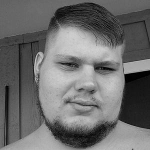 Meet your Posher, Wesley