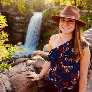 Meet your Posher, Erika