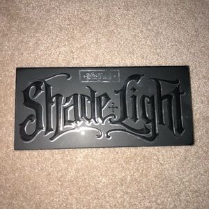 Shade and light pallet