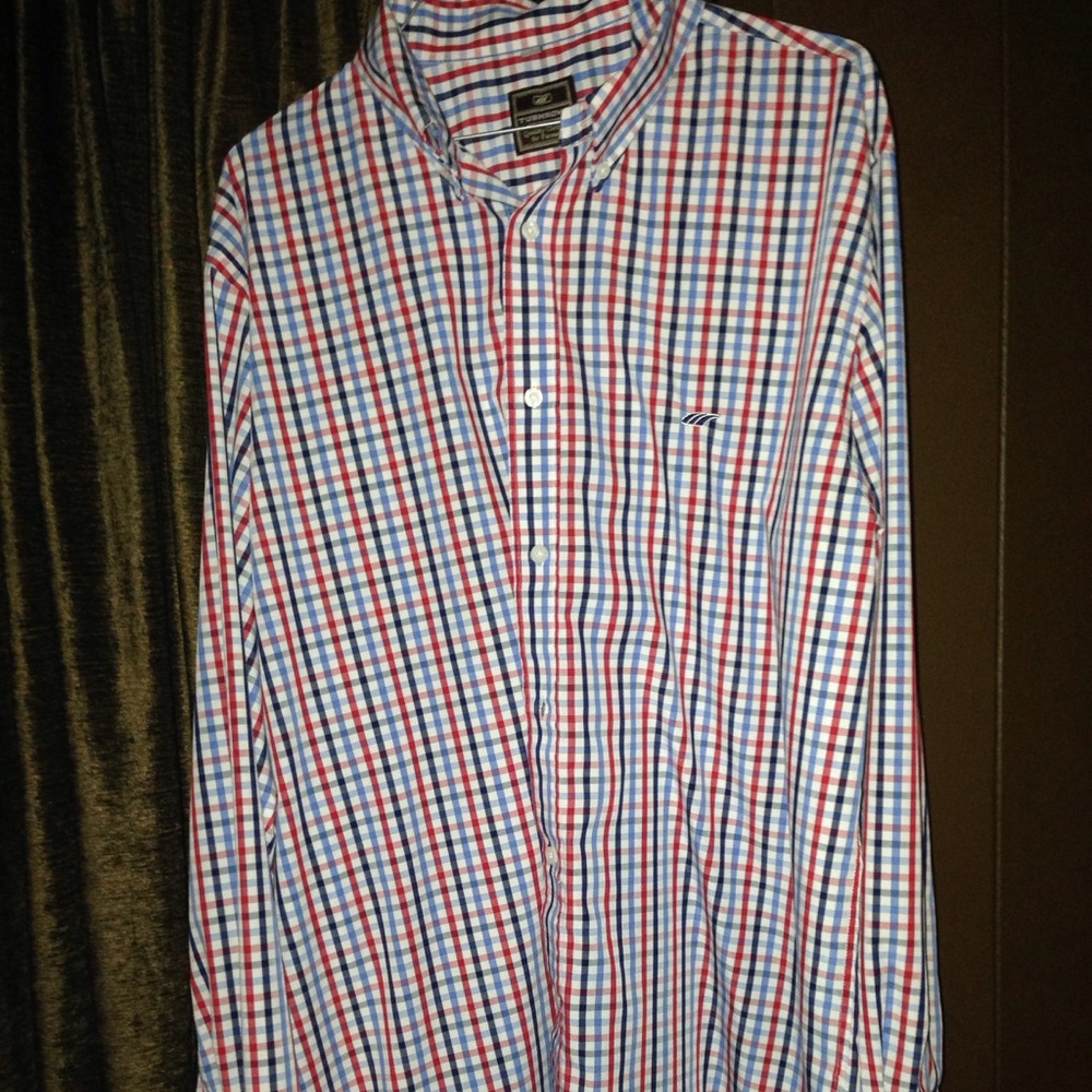 Turn Rows men's xl button up shirt.