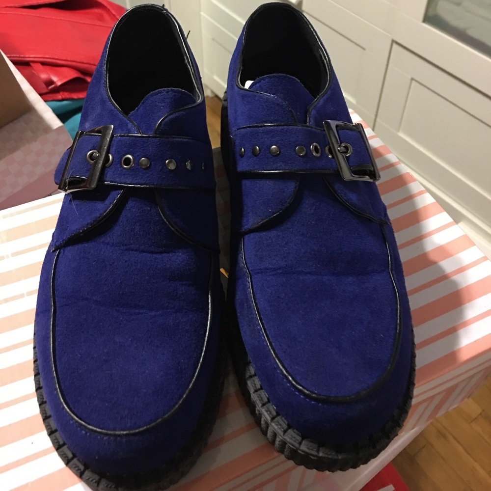 Cobalt blue creepers