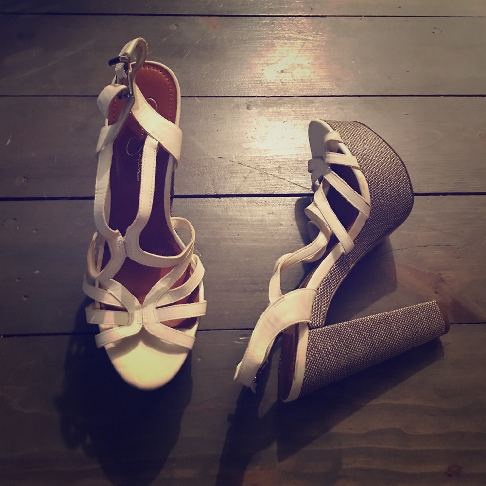 Jessica Simpson heels