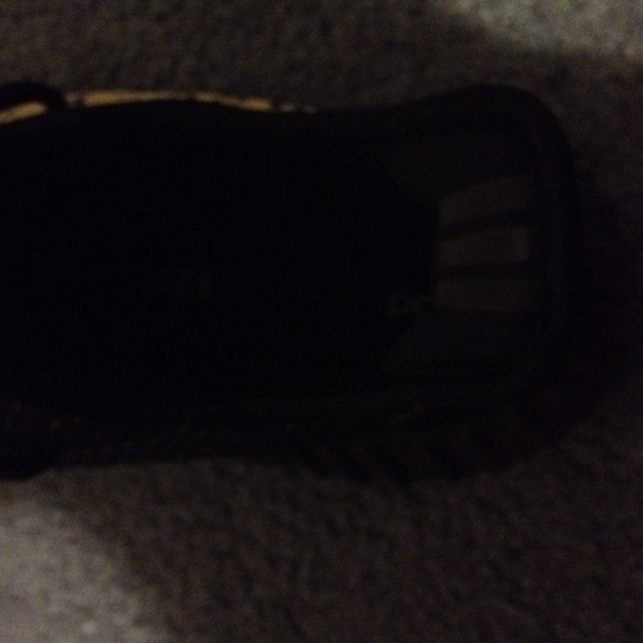Yeezys Oreo v2