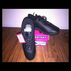 Fila memory foam slip resistant sneakers