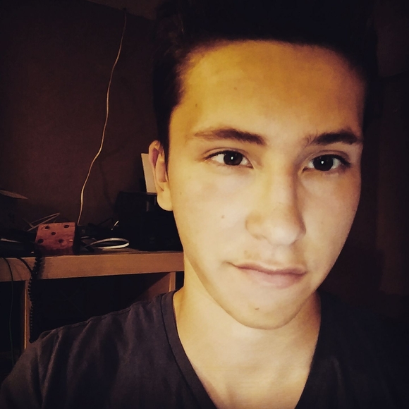 Meet your Posher, Alexander - Picture 1 of 1