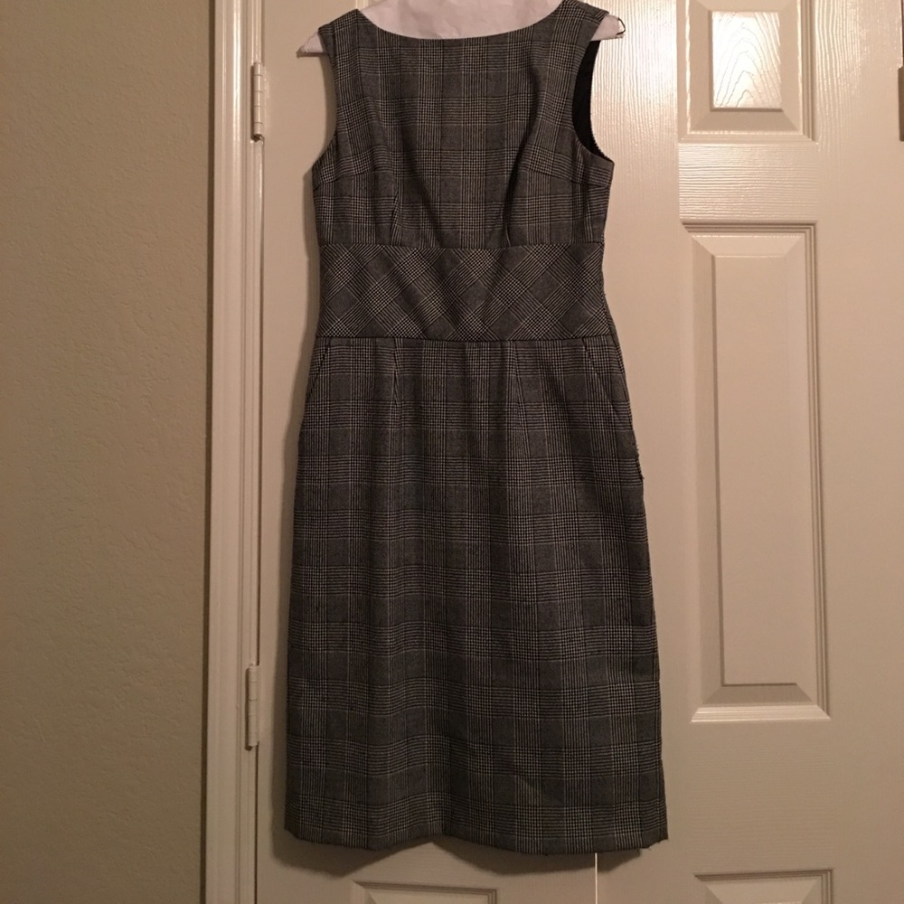 Banana Republic shift dress