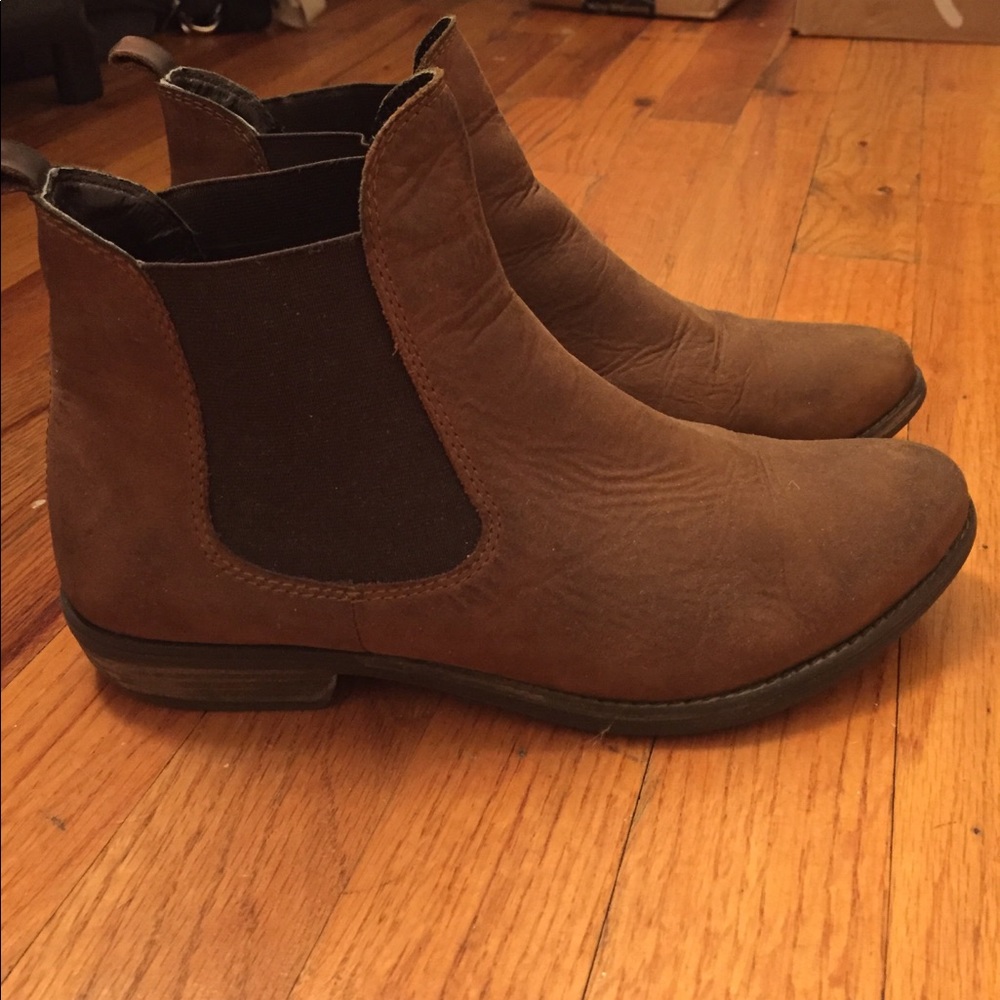 Office Girl brown flat booties from Topshop - sz7