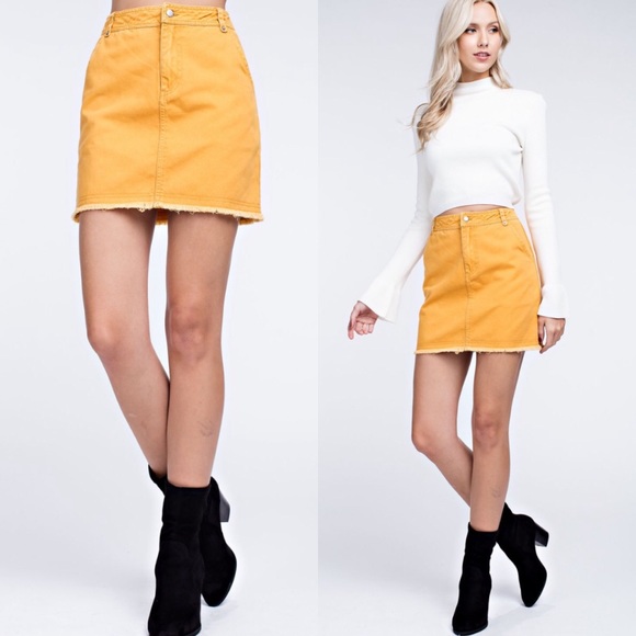 ❤️LAST ONE❤️Ride With Me Denim Skirt - Picture 2 of 4