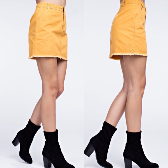 ❤️LAST ONE❤️Ride With Me Denim Skirt - Picture 3 of 4