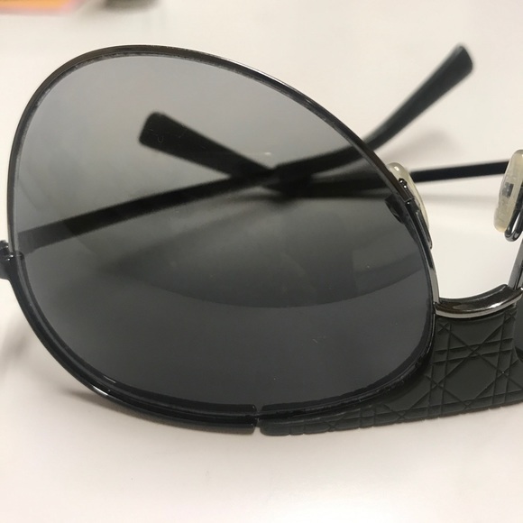 dior sunglasses aviator style
