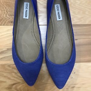 Steve Madden Blue Pointed Toe Flats