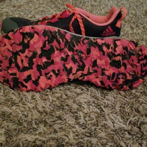 Women's Adidas - Picture 2 of 2