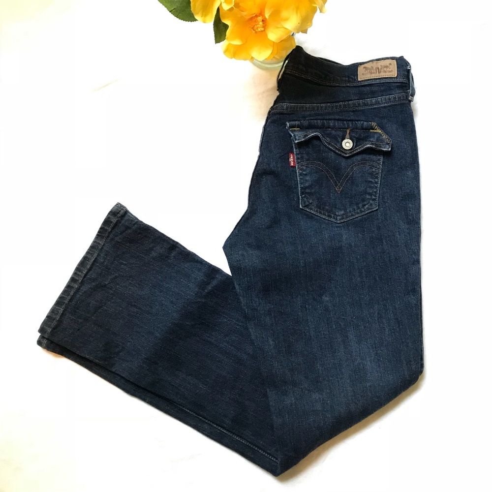 Woman’s Levi’s Jeans