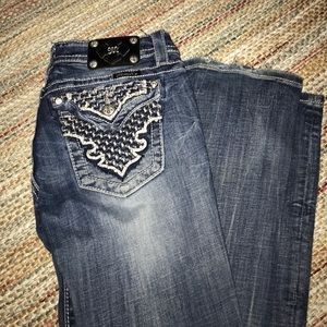 Miss Me 28” Boot Cut 34” inseam
