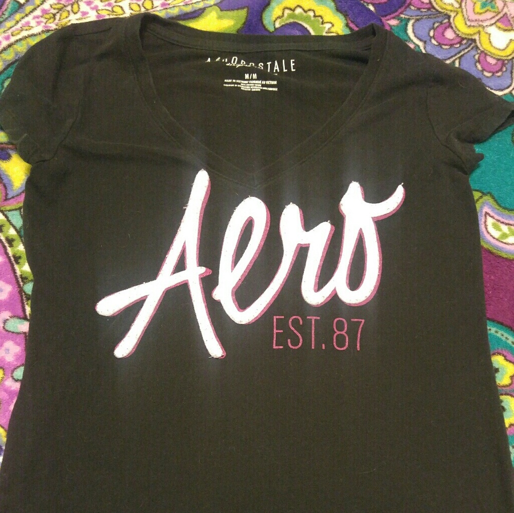 Aeropostale Vneck Tee