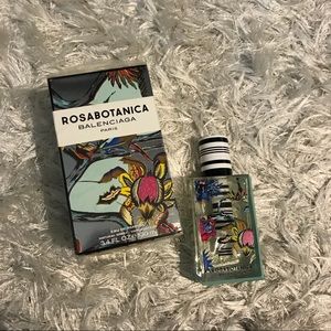 Balenciaga Rosabotanica Perfume💚💚