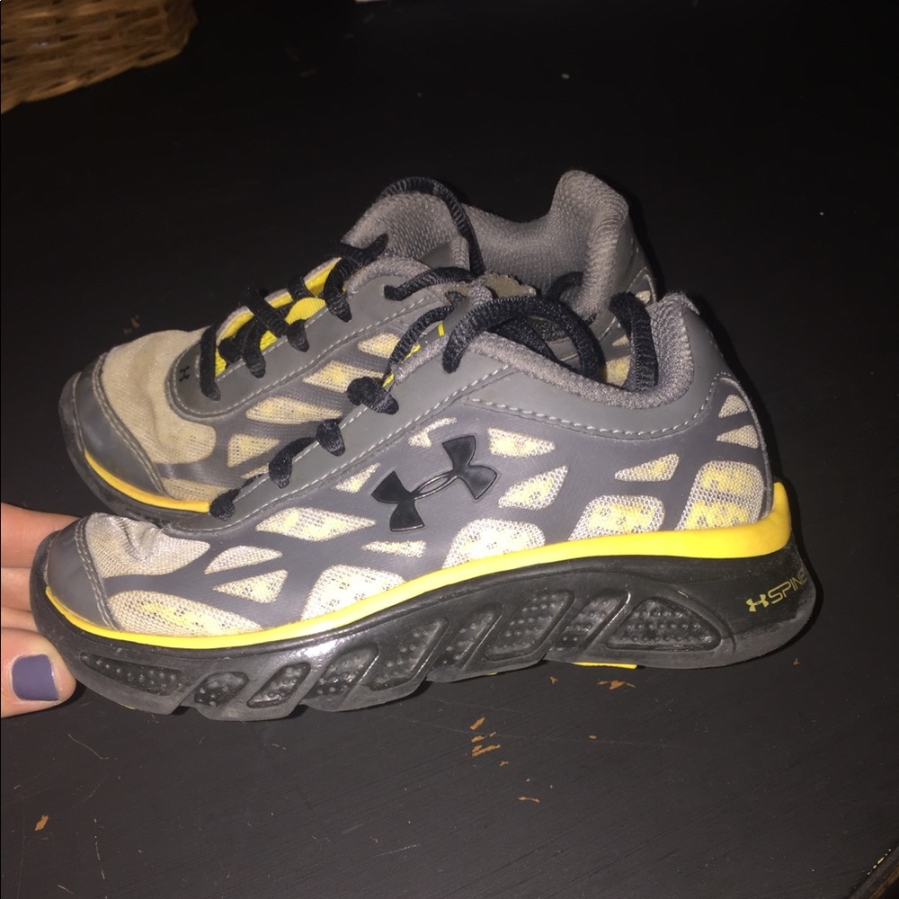 Boys Under Armour Shoes
