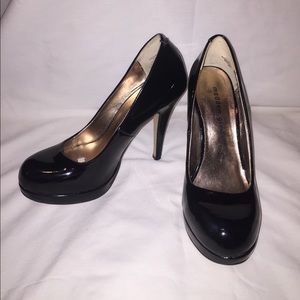 Black Madden Girl Pumps
