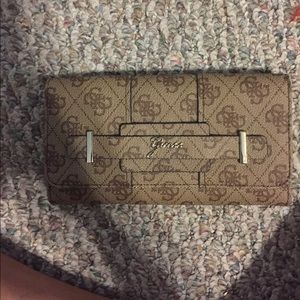 Guess wallet
