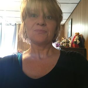 Meet your Posher, Tina