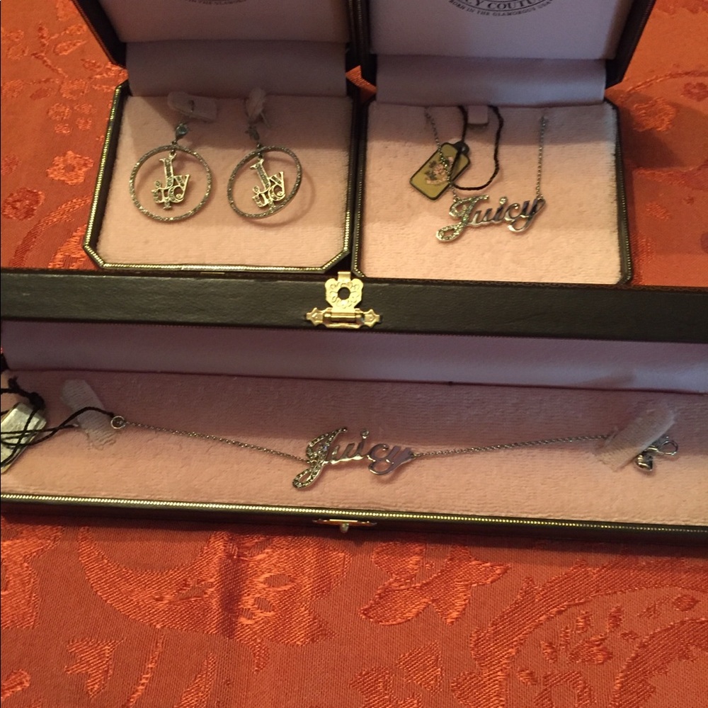 Juicy Couture "Juicy" jewelry set