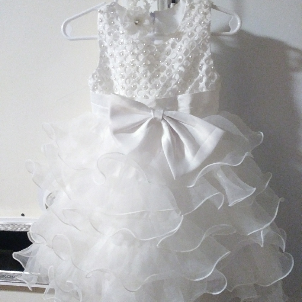 Baby girls white dress