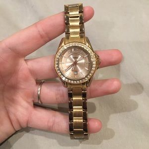 Rose gold fossil watch