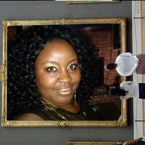 Meet your Posher, Denise